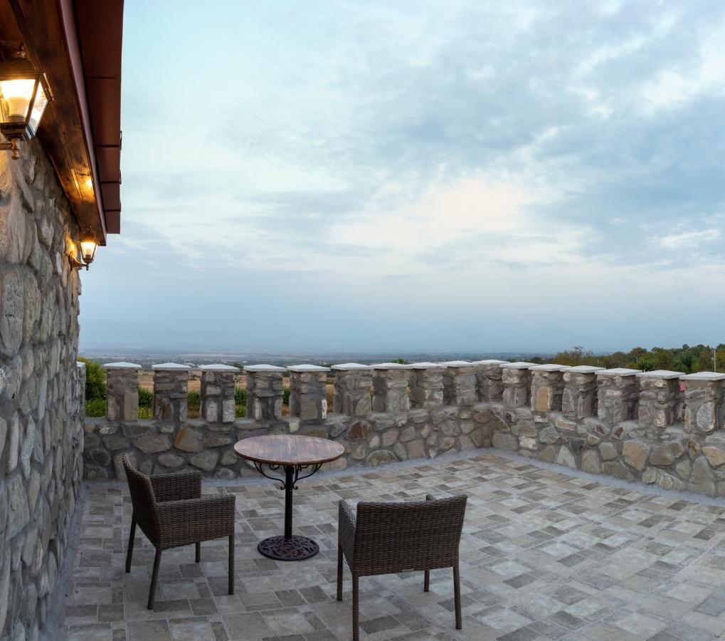 Chateau Tetri Bairagebi White Flags Kisiskhevi Exterior photo